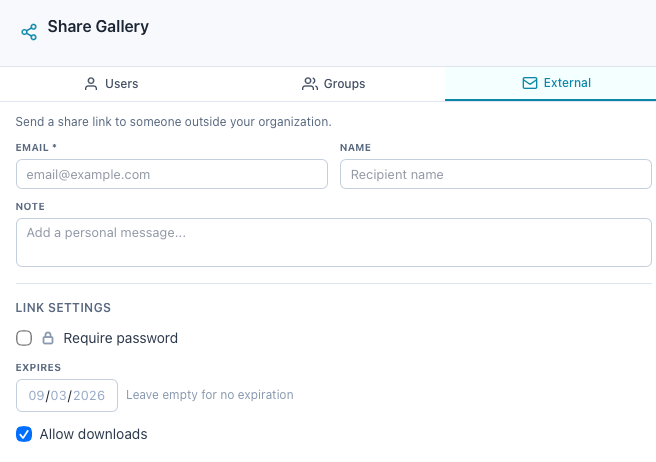 The External tab: recipient, note, password, expiry and downloads